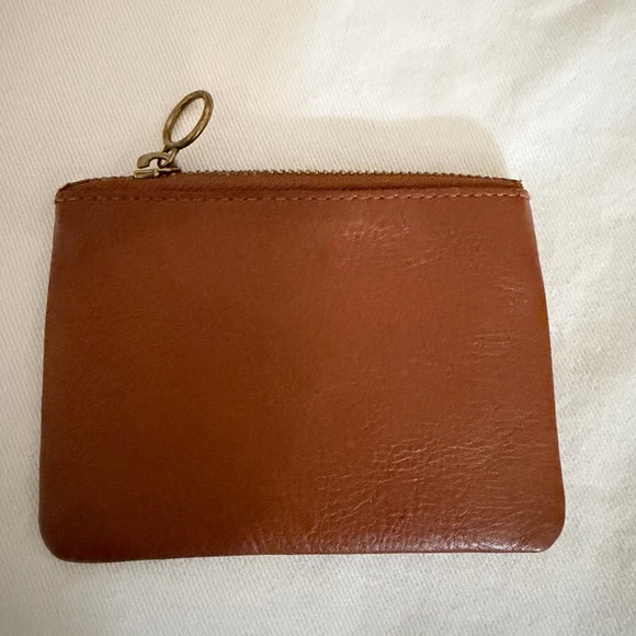 Madewell Brown Leather Zip Card Pouch - Picture 2 of 3